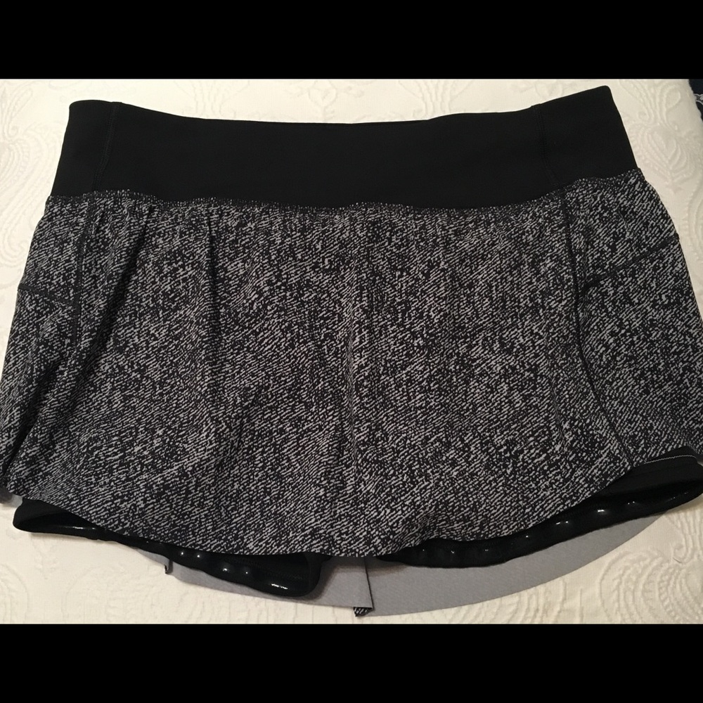 Lululemon skort🍋